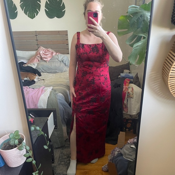 Vintage Jeffrey & Dara Evenings Red Floral Gown Black Beading Sz 10 - Picture 11 of 11